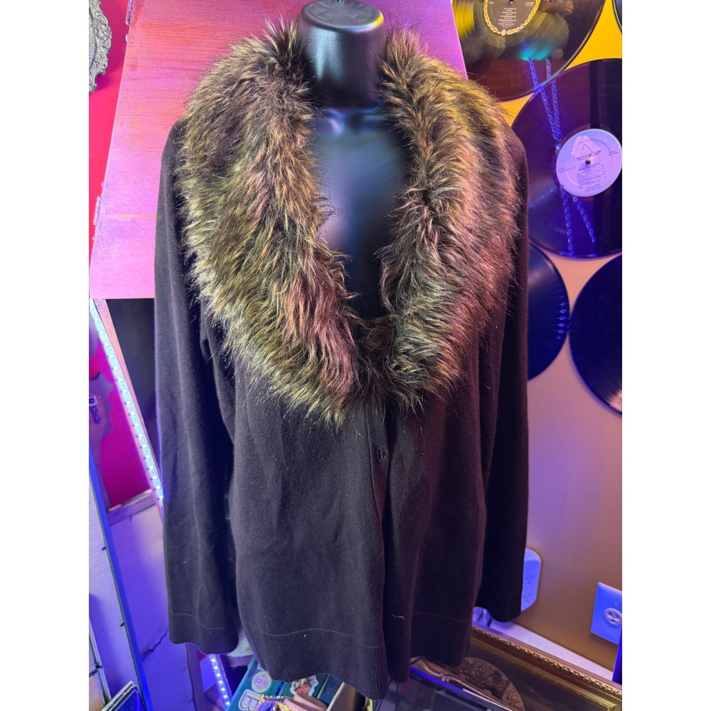 Carolyn Taylor Brown Faux Fur Collar Button Front Cardigan Sweater Large